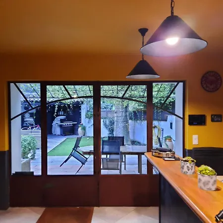 Casa de Férias Mas La Maison De Mon Père  Proche Avignon à